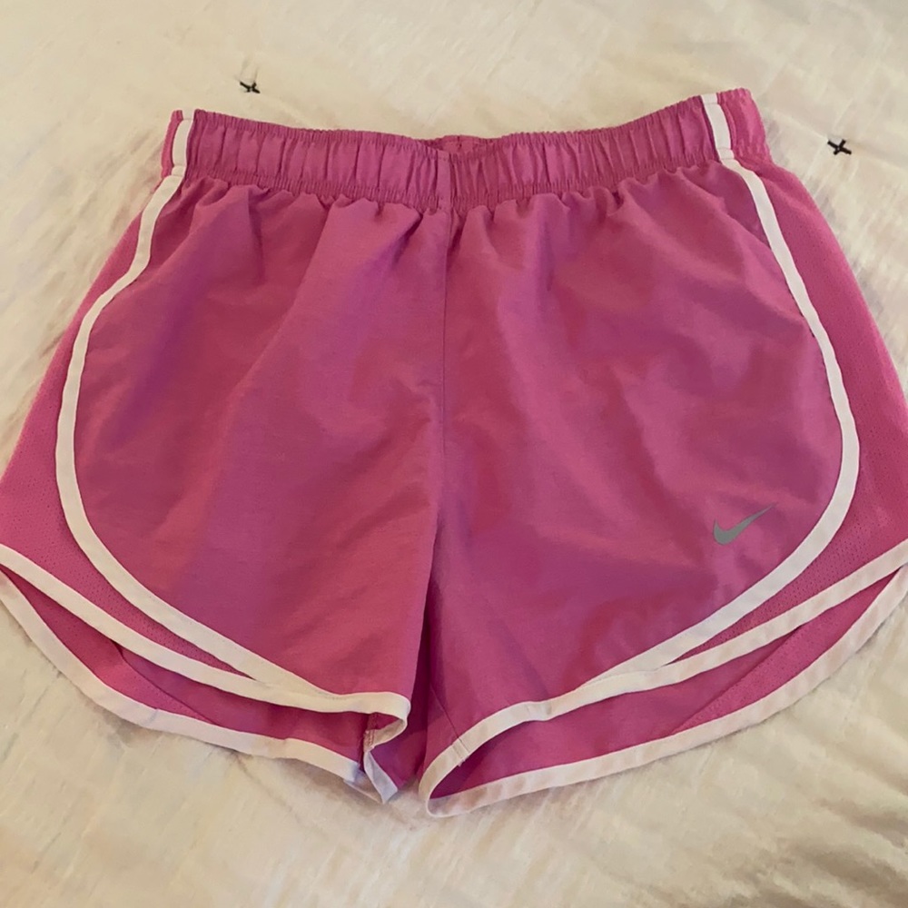 Women’s Xs Nike Shorts- Pink- Never worn